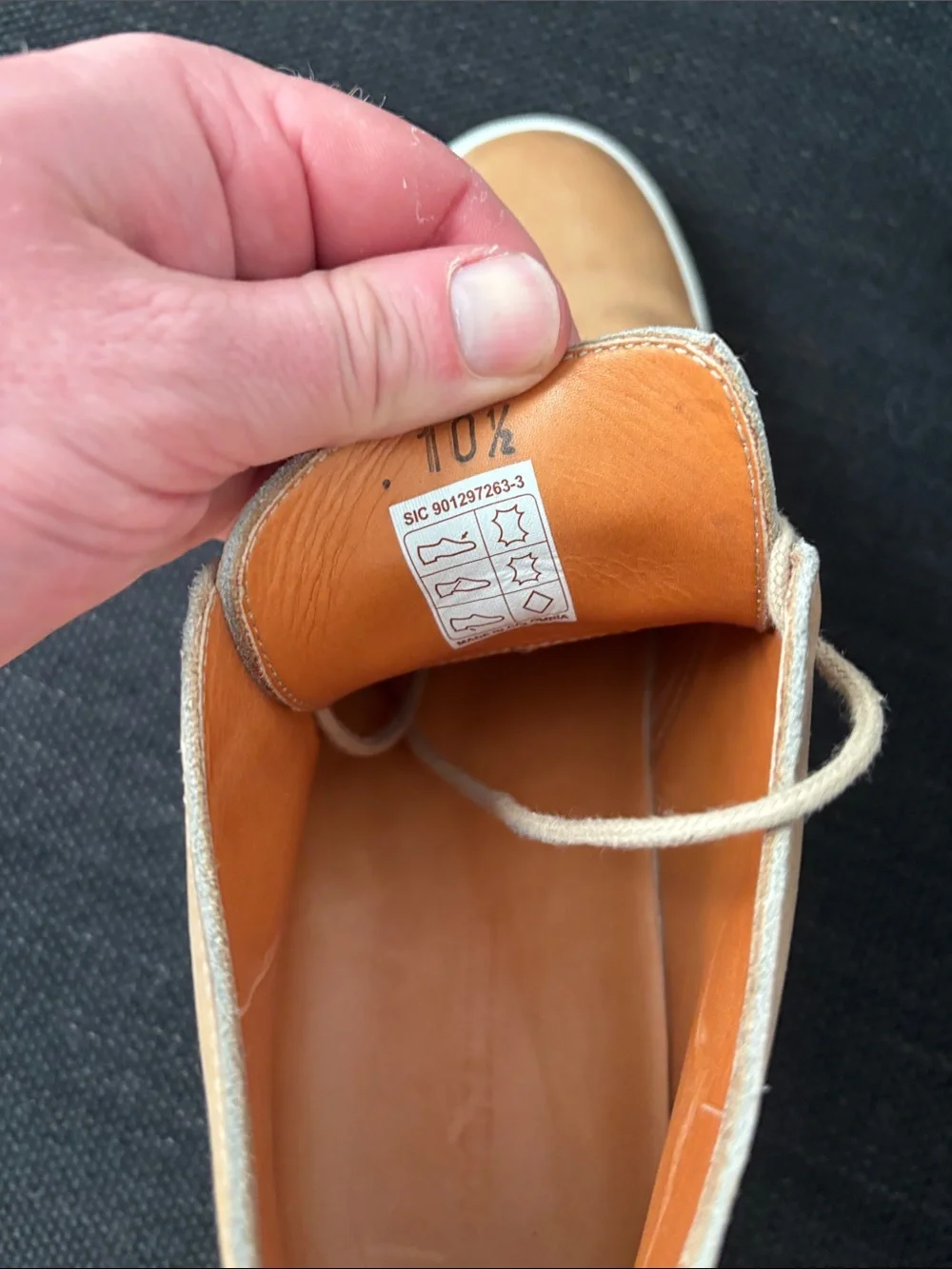 Beckett Simonon Tan Leather Chukka Boots with White Sole